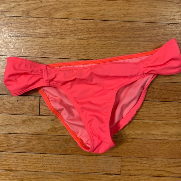 PINK swim coral bottoms - Picture 1 of 2